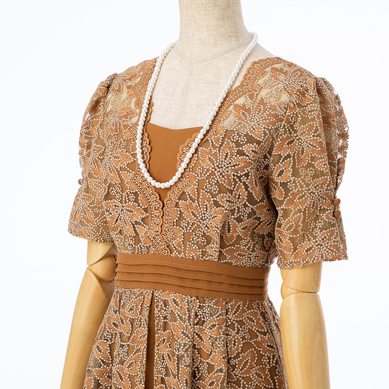 LilyBレイヤード刺繍チュールレースドレス